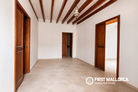 Villa for sale in Caimari, Mallorca, Spain 4 bedrooms, 303 sq.m. No. 178119 - photo 8