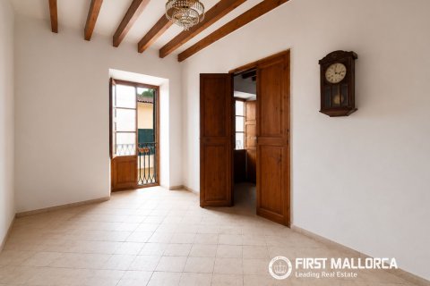 Villa en venta en Caimari, Mallorca, España 4 dormitorios, 303 m2 No. 178119 - foto 11