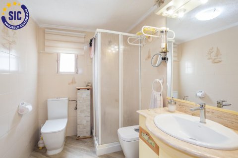 Townhouse for sale in Riba-roja de Turia, Valencia, Spain 5 bedrooms, 115 sq.m. No. 149769 - photo 24