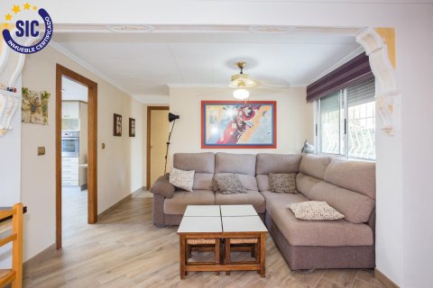 Townhouse for sale in Riba-roja de Turia, Valencia, Spain 5 bedrooms, 115 sq.m. No. 149769 - photo 11