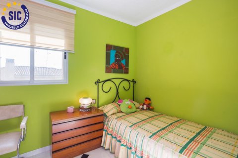 Townhouse for sale in Riba-roja de Turia, Valencia, Spain 5 bedrooms, 115 sq.m. No. 149769 - photo 13