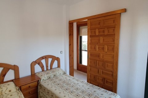 Kaupunkipientalo myytävänä L'Ametlla de Mar, Tarragona, Espanja, 3 makuuhuonetta, 108 m2 No. 152737 - kuva 8