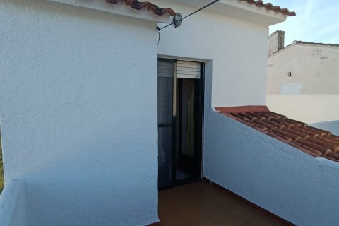Kaupunkipientalo myytävänä L'Ametlla de Mar, Tarragona, Espanja, 3 makuuhuonetta, 108 m2 No. 152737 - kuva 21