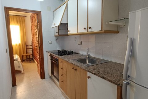 Kaupunkipientalo myytävänä L'Ametlla de Mar, Tarragona, Espanja, 3 makuuhuonetta, 108 m2 No. 152737 - kuva 5