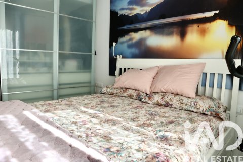 Kaupunkipientalo myytävänä Cerdanyola Del Valles, Barcelona, Espanja, 3 makuuhuonetta, 142 m2 No. 152731 - kuva 27