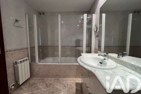 Apartamento en venta en Caldes de Montbui, Barcelona, España 4 dormitorios, 128 m2 No. 152735 - foto 15