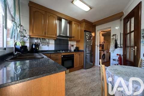 Apartamento en venta en Caldes de Montbui, Barcelona, España 4 dormitorios, 128 m2 No. 152735 - foto 9