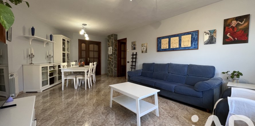 Apartamento en Caldes de Montbui, Barcelona, España 4 dormitorios, 128 m2 No. 152735