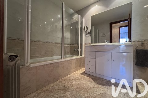 Apartamento en venta en Caldes de Montbui, Barcelona, España 4 dormitorios, 128 m2 No. 152735 - foto 16