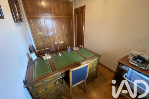 Apartamento en venta en Parets del Vallès, Barcelona, España 4 dormitorios, 187 m2 No. 152734 - foto 6