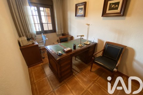 Apartamento en venta en Parets del Vallès, Barcelona, España 4 dormitorios, 187 m2 No. 152734 - foto 5
