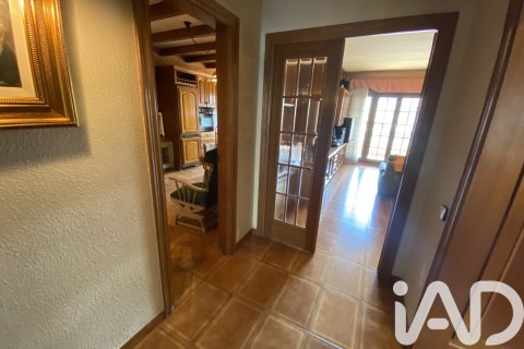 Apartamento en venta en Parets del Vallès, Barcelona, España 4 dormitorios, 187 m2 No. 152734 - foto 2