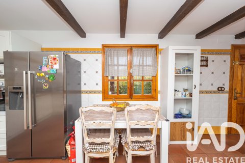 Dom w Sariegos, Leon, Hiszpania 4 sypialnie, 223 mkw. nr 152733 – zdjęcie 27