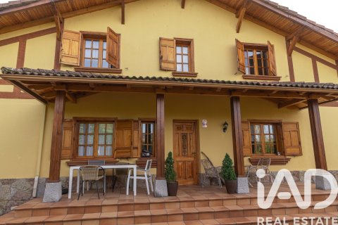 Dom w Sariegos, Leon, Hiszpania 4 sypialnie, 223 mkw. nr 152733 – zdjęcie 3