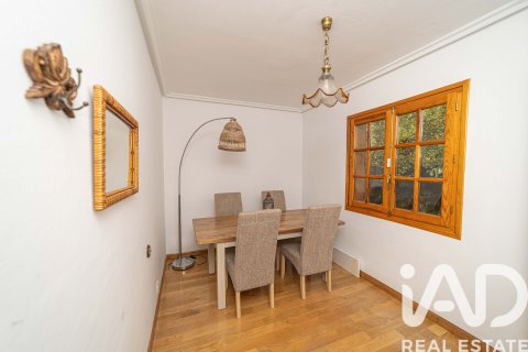 Dom w Sariegos, Leon, Hiszpania 4 sypialnie, 223 mkw. nr 152733 – zdjęcie 15