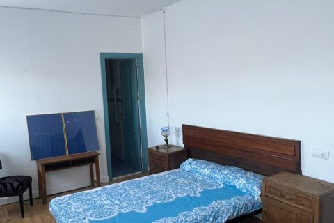 Villa for sale in Valdefresno, Leon, Spain 4 bedrooms, 220 sq.m. No. 152736 - photo 19