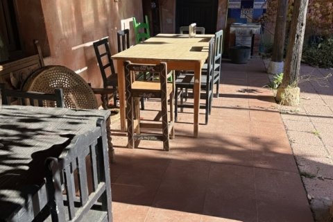 Villa for sale in Valdefresno, Leon, Spain 4 bedrooms, 220 sq.m. No. 152736 - photo 4