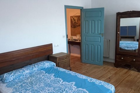 Villa for sale in Valdefresno, Leon, Spain 4 bedrooms, 220 sq.m. No. 152736 - photo 20