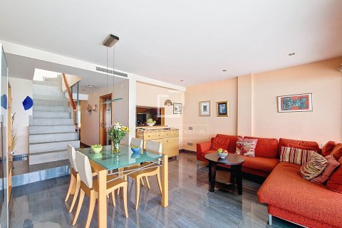 Penthouse à vendre à Cubelles, Barcelona, Espagne, 3 chambres, 128 m2 No. 150460 - photo 3