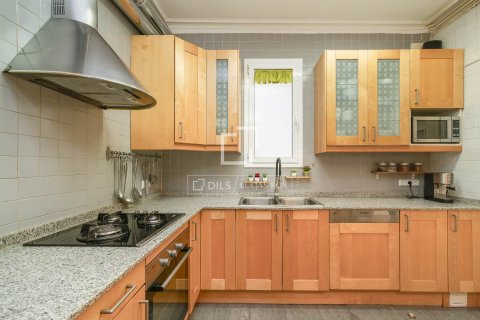 Apartment à vendre à Barcelona, Espagne, 3 chambres, 123 m2 No. 150457 - photo 11