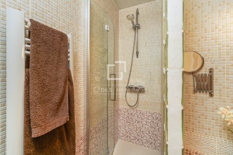 Apartment à vendre à Barcelona, Espagne, 3 chambres, 123 m2 No. 150457 - photo 19