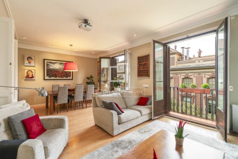 Apartment à vendre à Barcelona, Espagne, 3 chambres, 123 m2 No. 150457 - photo 3