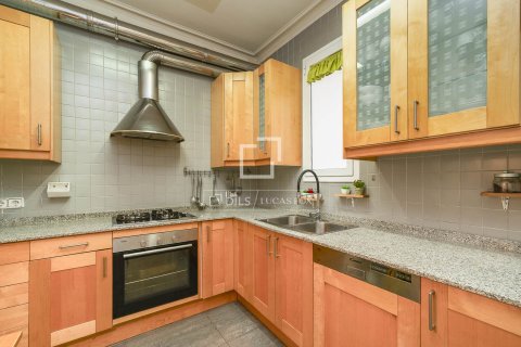 Apartment à vendre à Barcelona, Espagne, 3 chambres, 123 m2 No. 150457 - photo 10