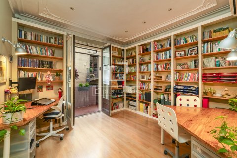 Apartment à vendre à Barcelona, Espagne, 3 chambres, 123 m2 No. 150457 - photo 26