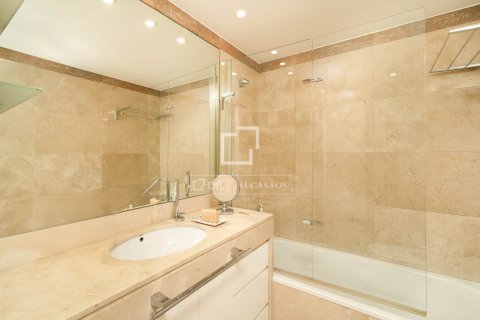 Wohnung zum Verkauf in Barcelona, Spanien 4 Schlafzimmer, 131 m2 Nr. 150458 - Foto 24