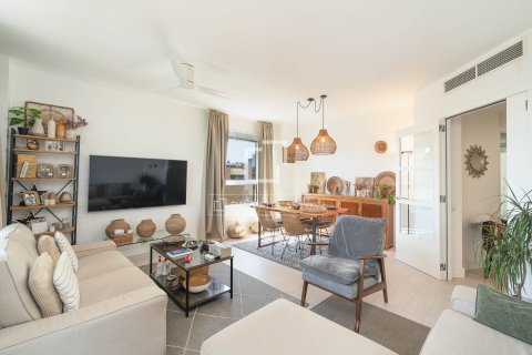 Wohnung zum Verkauf in Barcelona, Spanien 4 Schlafzimmer, 131 m2 Nr. 150458 - Foto 2