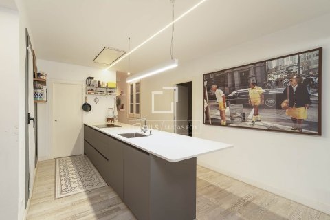 Apartment à vendre à Barcelona, Espagne, 3 chambres, 165 m2 No. 150456 - photo 14