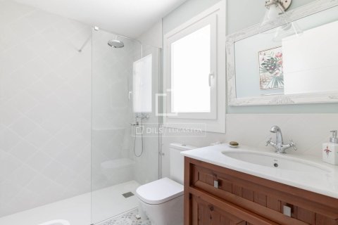 Villa for sale in Sant Cugat Del Valles, Barcelona, Spain 5 bedrooms, 338 sq.m. No. 150455 - photo 18