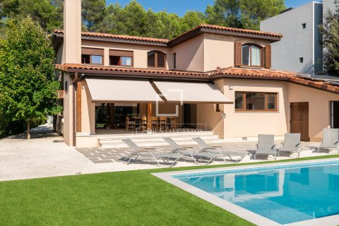 Villa in Sant Cugat Del Valles, Barcelona, Spain 5 bedrooms, 338 sq.m. No. 150455