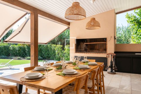 Villa for sale in Sant Cugat Del Valles, Barcelona, Spain 5 bedrooms, 338 sq.m. No. 150455 - photo 13