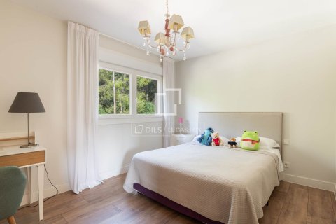Villa for sale in Sant Cugat Del Valles, Barcelona, Spain 5 bedrooms, 338 sq.m. No. 150455 - photo 22