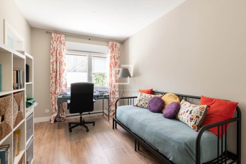 Villa for sale in Sant Cugat Del Valles, Barcelona, Spain 5 bedrooms, 338 sq.m. No. 150455 - photo 17