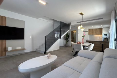 Townhouse for sale in Pilar de la Horadada, Alicante, Spain 3 bedrooms, 94 sq.m. No. 168636 - photo 4