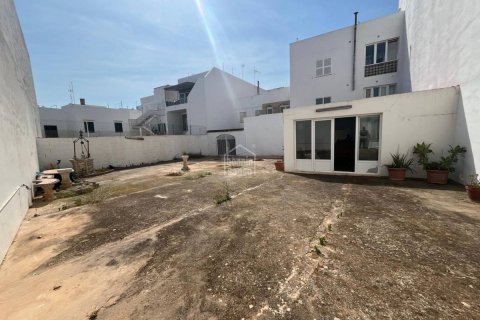 Land plot for sale in Ciutadella De Menorca, Menorca, Spain 37 sq.m. No. 168639 - photo 3