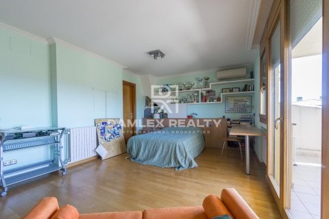 Willa w Lloret de Mar, Girona, Hiszpania 6 sypialni, 750 mkw. nr 176851 – zdjęcie 17