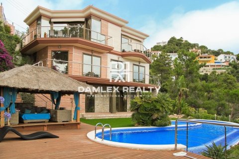 Willa w Lloret de Mar, Girona, Hiszpania 4 sypialnie, 360 mkw. nr 176854