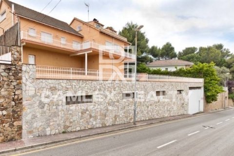 Willa w Lloret de Mar, Girona, Hiszpania 5 sypialni, 500 mkw. nr 176857 – zdjęcie 22