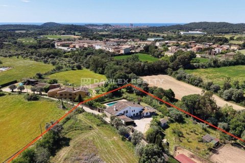 Willa w Palamos, Girona, Hiszpania 5 sypialni, 490 mkw. nr 176853 – zdjęcie 2