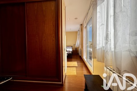 Продажа таухауса в Олердола, Барселона, Испания 5 спален, 365м2 №152817 - фото 18