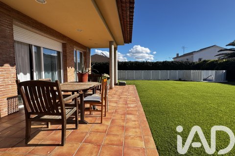 Продажа таухауса в Олердола, Барселона, Испания 5 спален, 365м2 №152817 - фото 5