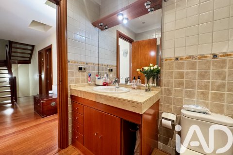 Продажа таухауса в Олердола, Барселона, Испания 5 спален, 365м2 №152817 - фото 22