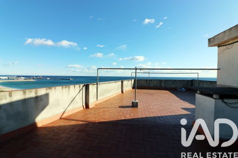 Apartament w Arenys de Mar, Barcelona, Hiszpania 2 sypialnie, 63 mkw. nr 152815 – zdjęcie 8