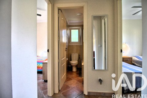 Lägenhet till salu i Oliva, Valencia, Spanien 3 sovrum, 77 kvm. Nr. 152816 - foto 13