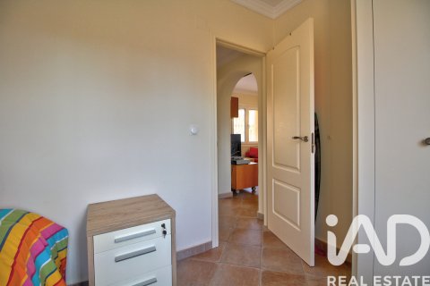 Lägenhet till salu i Oliva, Valencia, Spanien 3 sovrum, 77 kvm. Nr. 152816 - foto 15