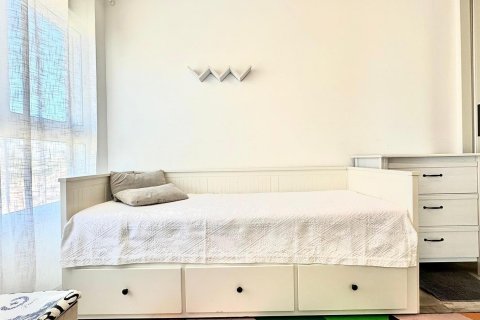 Продажа квартиры Бенидорм, Аликанте, Испания 3 спальни, 124м2 №109378 - фото 26