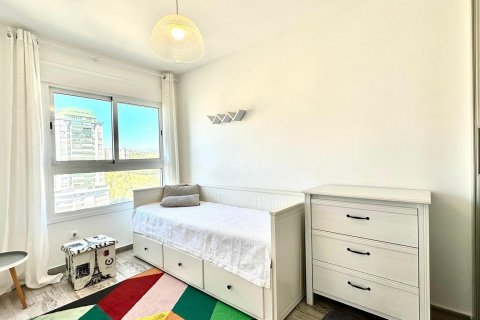 Продажа квартиры Бенидорм, Аликанте, Испания 3 спальни, 124м2 №109378 - фото 27